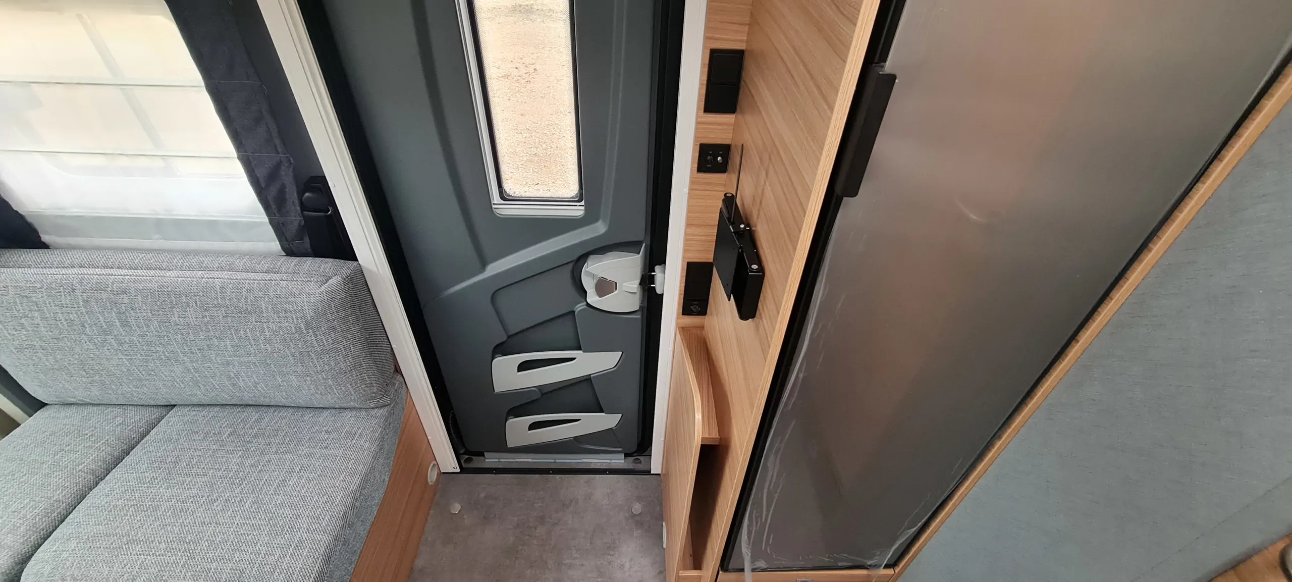 Image Dethleffs Just 90  T 7052 DBL DESTOCKAGE 