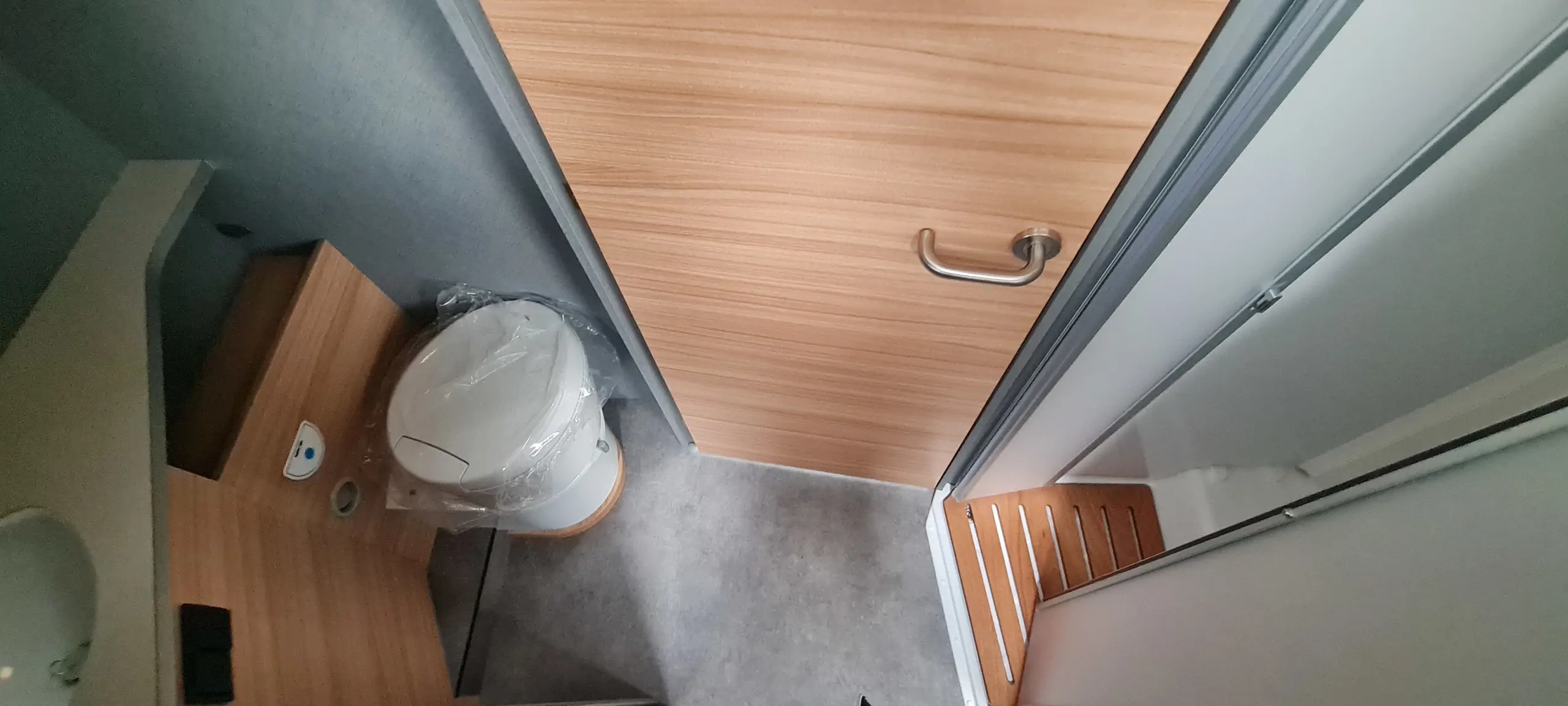 Image Dethleffs Just 90  T 7052 DBL DESTOCKAGE 