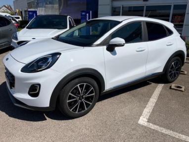 Voir le détail de l'offre de cette FORD Puma 1.0 EcoBoost 125ch mHEV Titanium Business 6cv de 2021 en vente à partir de 195.69 €  / mois
