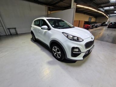 Voir le détail de l'offre de cette KIA Sportage 1.6 CRDi 115ch ISG Active 4x2 de 2019 en vente à partir de 19 490 € 