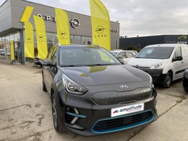 Voir le détail de l'offre de cette KIA e-Niro Premium 204ch de 2021 en vente à partir de 210.85 €  / mois