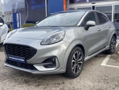 Voir le détail de l'offre de cette FORD Puma 1.0 EcoBoost 125ch S&S mHEV ST-Line Powershift de 2022 en vente à partir de 231.19 €  / mois