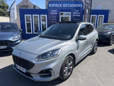 Voir le détail de l'offre de cette FORD Kuga 2.5 Duratec 190ch FHEV E85 ST-Line X BVA de 2022 en vente à partir de 263.69 €  / mois