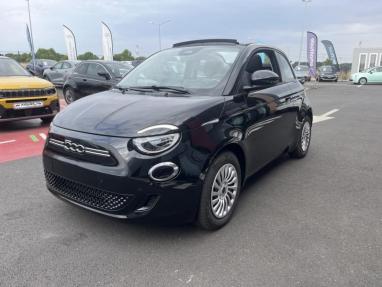 Voir le détail de l'offre de cette FIAT 500C e 118ch Pack Confort MY24 de 2025 en vente à partir de 33 999 €