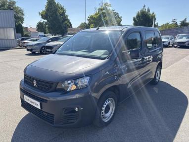 Voir le détail de l'offre de cette PEUGEOT Partner Standard 1.6 BlueHDi 100ch Premium de 2018 en vente à partir de 194.2 € / mois