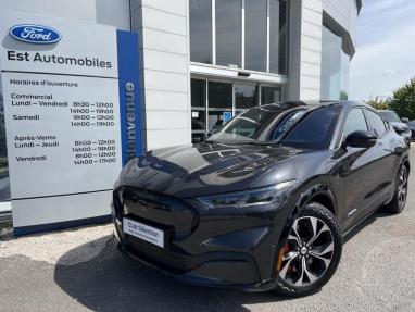 Voir le détail de l'offre de cette FORD Mustang Mach-E 351ch Extended Range 99kWh Premium AWD de 2022 en vente à partir de 336.78 €  / mois