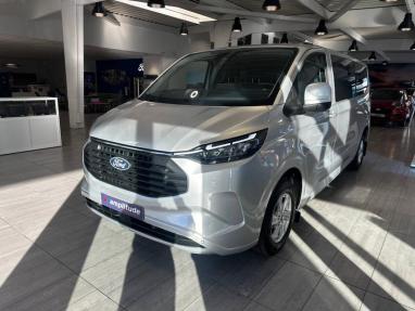 Voir le détail de l'offre de cette FORD Transit Custom Kombi 340 L2H1 2.5 Duratec 232ch Hybride rechargeable Limited CVT de 2025 en vente à partir de 45 490 € 