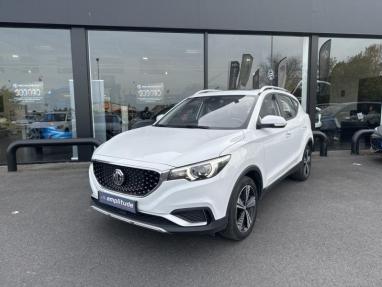 Voir le détail de l'offre de cette MG MOTOR ZS EV 143ch Luxury de 2021 en vente à partir de 172.62 €  / mois