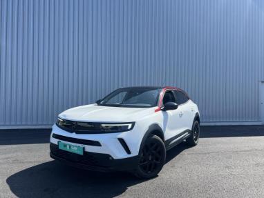 Voir le détail de l'offre de cette OPEL Mokka 1.2 Turbo 100ch GS de 2023 en vente à partir de 192.26 €  / mois
